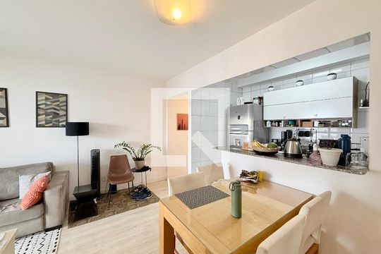 Sala de apartamento à venda com 2 quartos, 59m² em Campo Belo, São Paulo