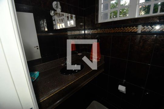 Lavabo de casa à venda com 3 quartos, 240m² em Parque Imperador, Campinas