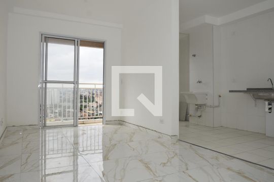 Sala de apartamento para alugar com 2 quartos, 54m² em Jardim Vitória, Embu das Artes