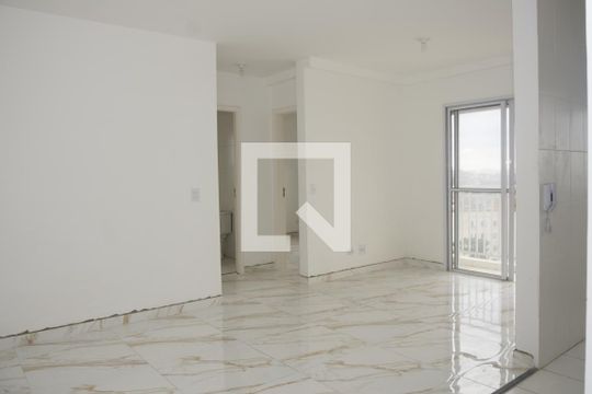 Sala de apartamento para alugar com 2 quartos, 54m² em Jardim Vitória, Embu das Artes