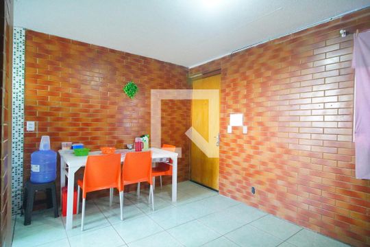 Apartamento para alugar com 2 quartos, 48m² em Lomba da Palmeira, Sapucaia do Sul