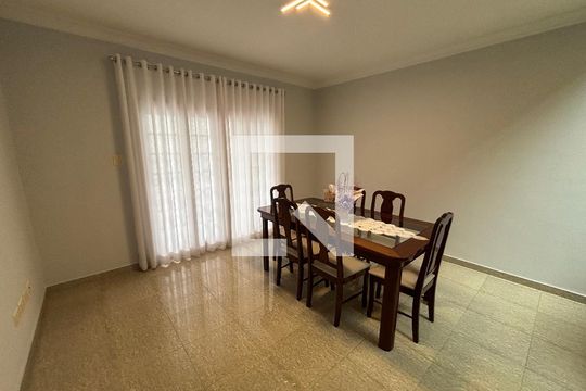 Sala de Jantar de casa à venda com 3 quartos, 280m² em Cidade Patriarca, São Paulo