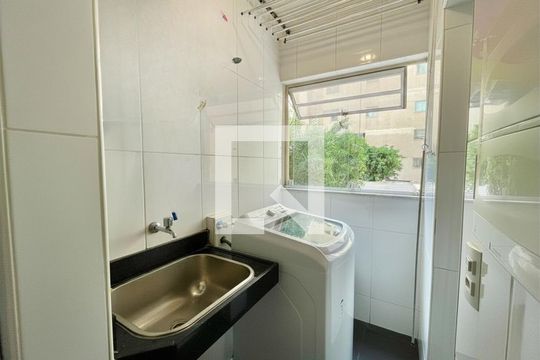 Apartamento à venda com 3 quartos, 95m² em Sion, Belo Horizonte