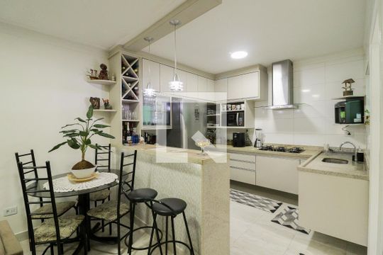 Cozinha e Área de Serviço de casa de condomínio à venda com 3 quartos, 155m² em Vila Guaca, São Paulo