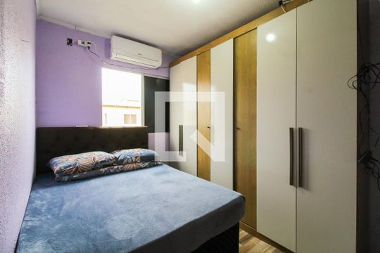 Quarto 1 de apartamento à venda com 2 quartos, 70m² em Guajuviras, Canoas