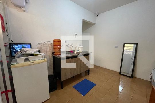 Studio/Cozinha de apartamento para alugar com 1 quarto, 28m² em Jardim Peri Peri, São Paulo