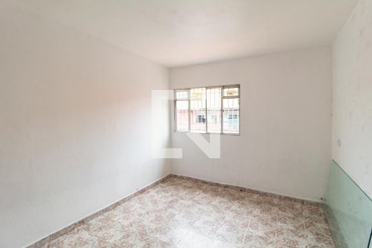 Casa para alugar com 1 quarto, 42m² em Veloso, Osasco