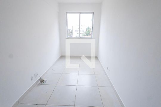 sala de apartamento para alugar com 2 quartos, 69m² em Liberdade, Belo Horizonte