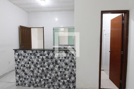 Kitnet/Studio para alugar com 1 quarto, 26m² em Parque Burle, Cabo Frio