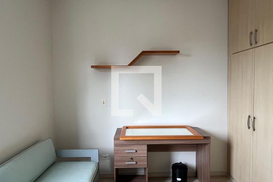 Quarto 1 de apartamento para alugar com 2 quartos, 125m² em Gonzaga, Santos