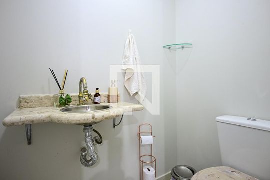 Lavabo de apartamento à venda com 2 quartos, 82m² em Vila Andrade, São Paulo