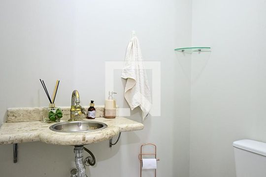 Lavabo de apartamento à venda com 2 quartos, 82m² em Vila Andrade, São Paulo