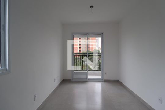 Sala de apartamento à venda com 2 quartos, 40m² em Vila Eldizia, Santo André