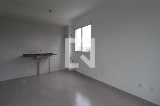 Sala de apartamento à venda com 2 quartos, 40m² em Vila Eldizia, Santo André