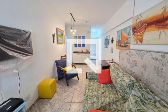 Sala de apartamento para alugar com 1 quarto, 42m² em Aviação, Praia Grande