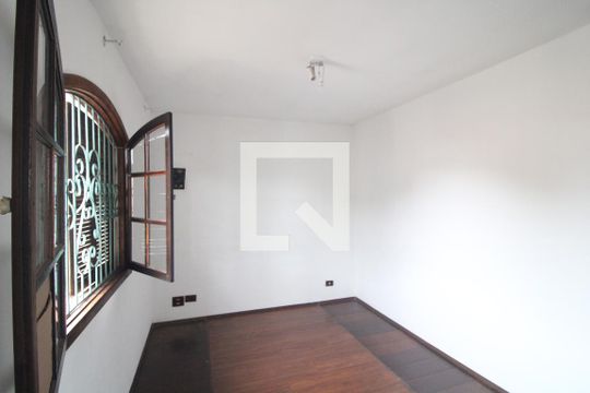 Suíte de casa à venda com 3 quartos, 140m² em Vila Santo Antônio, São Paulo