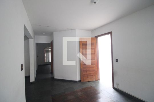 Sala 1 de casa à venda com 3 quartos, 140m² em Vila Santo Antônio, São Paulo