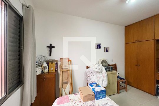 Quarto 1 - Casa 1 de casa à venda com 5 quartos, 214m² em Vila Primavera, São Paulo