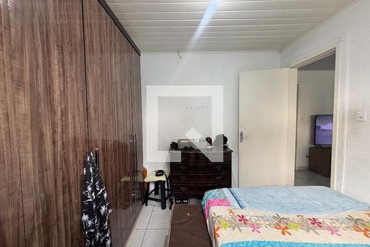 Casa à venda com 3 quartos, 672m² em Jardim São Jorge, São Paulo