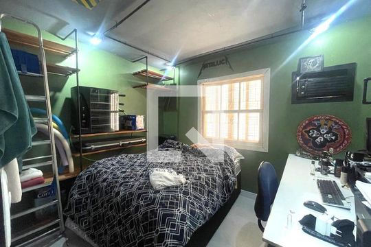 Casa à venda com 3 quartos, 360m² em Santos Dumont, São Leopoldo