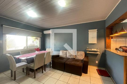 Casa à venda com 3 quartos, 360m² em Santos Dumont, São Leopoldo