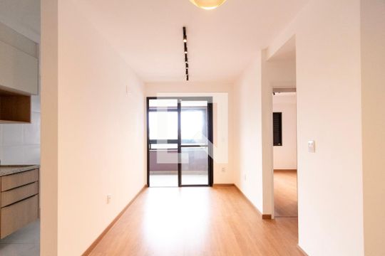 Sala  de apartamento para alugar com 1 quarto, 46m² em Jardim Guaruja, Sorocaba