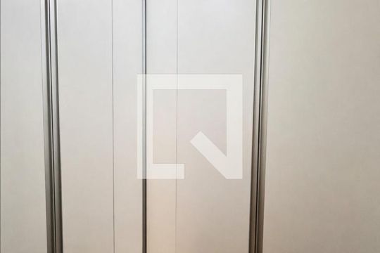 Quarto de apartamento para alugar com 3 quartos, 200m² em Sol Nascente, Paulínia