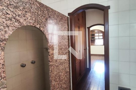 Casa à venda com 6 quartos, 460m² em Padre Eustáquio, Belo Horizonte