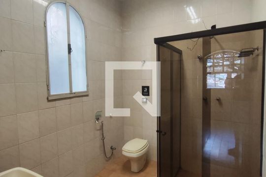 Casa à venda com 6 quartos, 460m² em Padre Eustáquio, Belo Horizonte