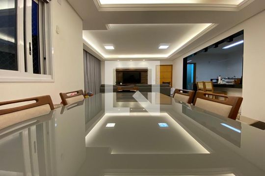 Sala de apartamento à venda com 3 quartos, 129m² em Barreiro, Belo Horizonte
