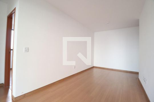 Sala de apartamento para alugar com 2 quartos, 64m² em Shopping Park, Uberlândia