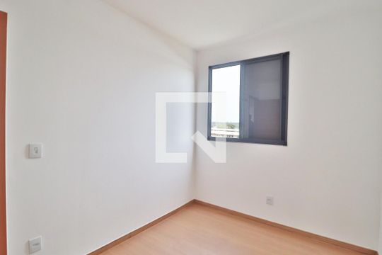 Quarto 1 de apartamento para alugar com 2 quartos, 64m² em Shopping Park, Uberlândia