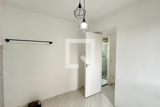 Quarto 1 de apartamento à venda com 2 quartos, 44m² em Ponte Grande, Guarulhos
