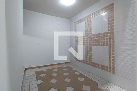 Casa para alugar com 4 quartos, 220m² em Lídice, Uberlândia