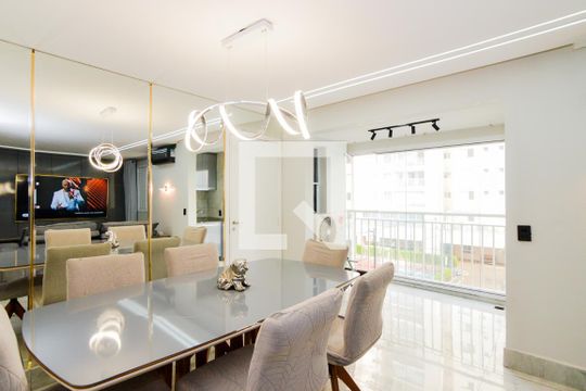 Sala de apartamento à venda com 2 quartos, 83m² em Vila Santo Antonio, Guarulhos