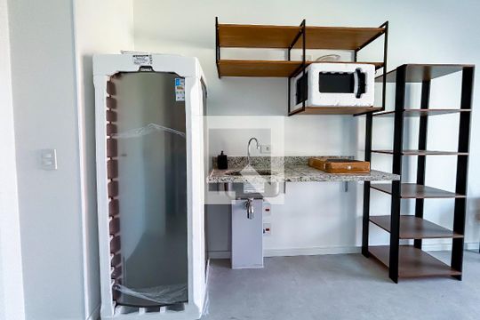 Kitnet/Studio para alugar com 1 quarto, 25m² em Pinheiros, São Paulo