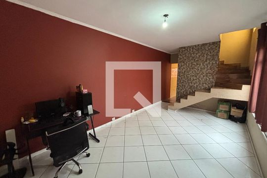 Sala de casa à venda com 3 quartos, 170m² em Jardim Santo Elias, São Paulo