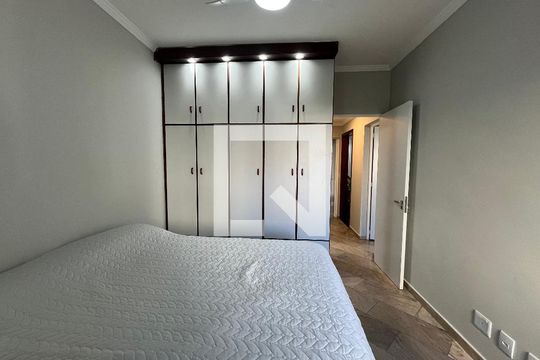 Quarto 1 de apartamento à venda com 3 quartos, 195m² em Vila Amélia, São Paulo