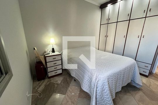 Quarto 1 de apartamento à venda com 3 quartos, 195m² em Vila Amélia, São Paulo
