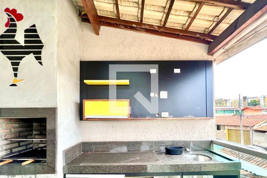 Casa para alugar com 3 quartos, 65m² em Santa Monica, Belo Horizonte