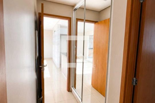 Corredor de apartamento para alugar com 3 quartos, 85m² em Jardim Atlantico, Goiânia