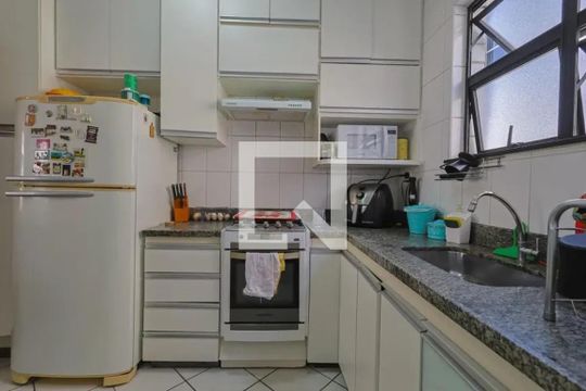 Apartamento para alugar com 3 quartos, 125m² em Buritis, Belo Horizonte