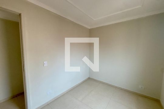 Quarto 1 de apartamento para alugar com 2 quartos, 48m² em Residencial Doraly I, Guarulhos