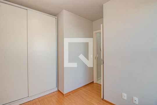 Quarto 2 de apartamento à venda com 2 quartos, 46m² em Santa Fe, Porto Alegre