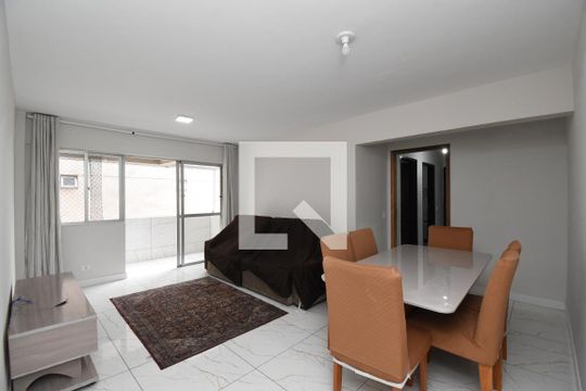 Sala de apartamento à venda com 3 quartos, 135m² em Cristo Rei, Curitiba