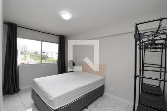 Suíte de apartamento à venda com 3 quartos, 135m² em Cristo Rei, Curitiba