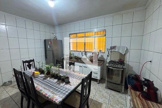 Cozinha de casa à venda com 4 quartos, 250m² em Conjunto Habitacional Aguia de Haia, São Paulo