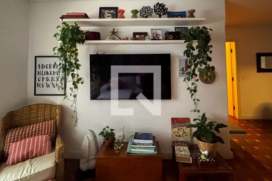Apartamento para alugar com 2 quartos, 126m² em Pinheiros, São Paulo