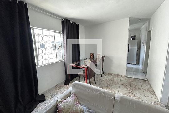 Sala de apartamento para alugar com 2 quartos, 51m² em Guadalupe, Rio de Janeiro