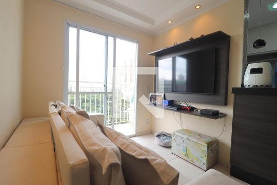 Sala de apartamento à venda com 2 quartos, 54m² em Vila Alzira, Santo André